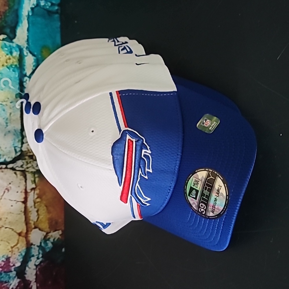 2023 Buffalo Bills New Era CW NFLSL  39Thirty Flex Fit Hat Cap